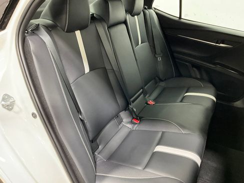 Used 2025 Toyota Camry SE FWD image 23