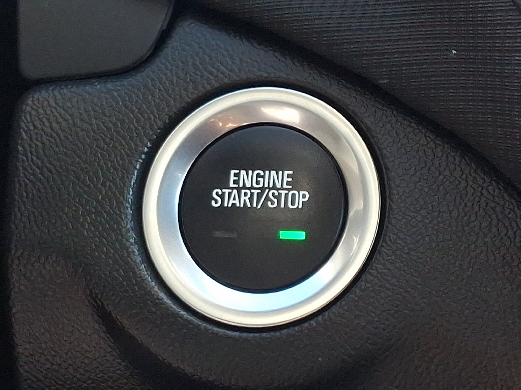 Certified 2023 Chevrolet Equinox RS AWD/4WD image 22