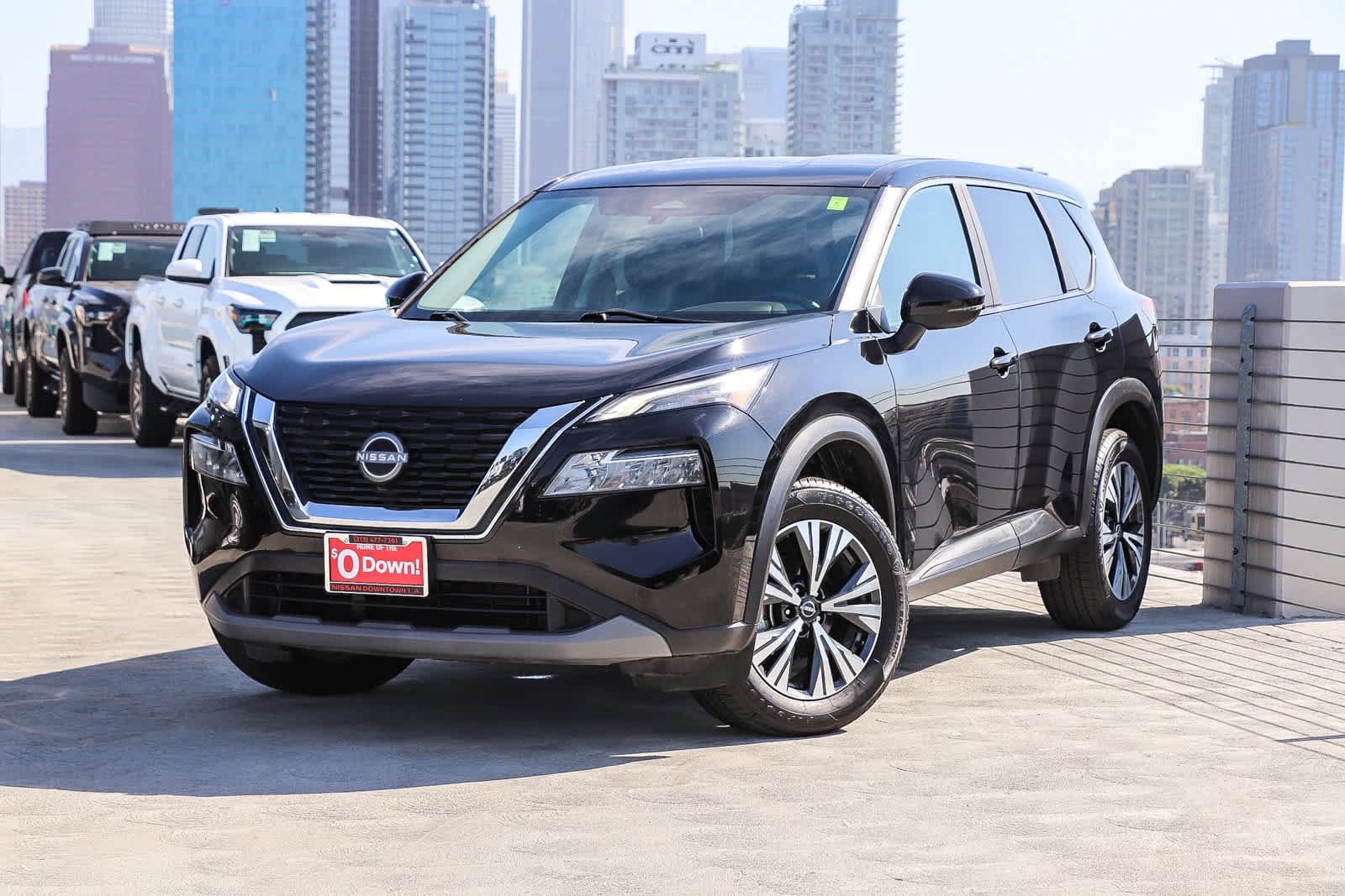 Used 2022 Nissan Rogue SV AWD/4WD image 1