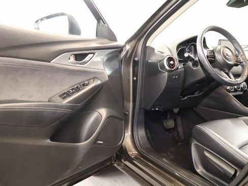 Used 2019 MAZDA CX-3 Grand Touring image 8