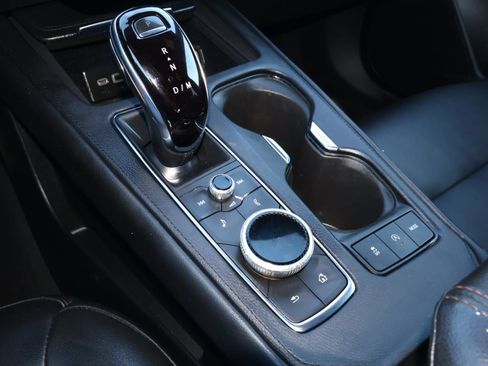 Certified 2022 Cadillac XT4 Sport w/ Safety Alert Package image 28