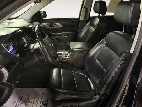 Used 2020 Chevrolet Traverse LT w/ LPO, Floor Liner Package image 13