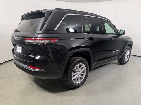 New 2025 Jeep Grand Cherokee Laredo X w/ Luxury Tech Group I image 8