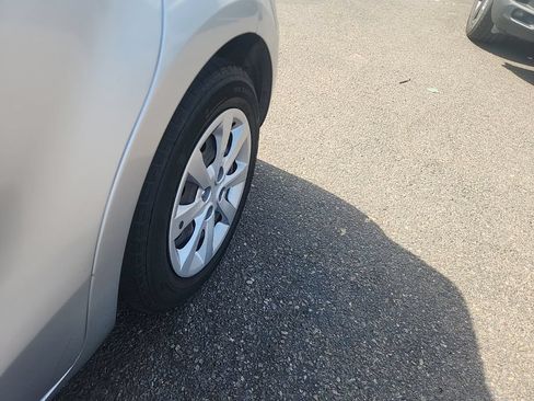Used 2016 Kia Rio LX FWD image 9