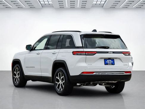 New 2025 Jeep Grand Cherokee Limited w/ Luxury Tech Group II image 3