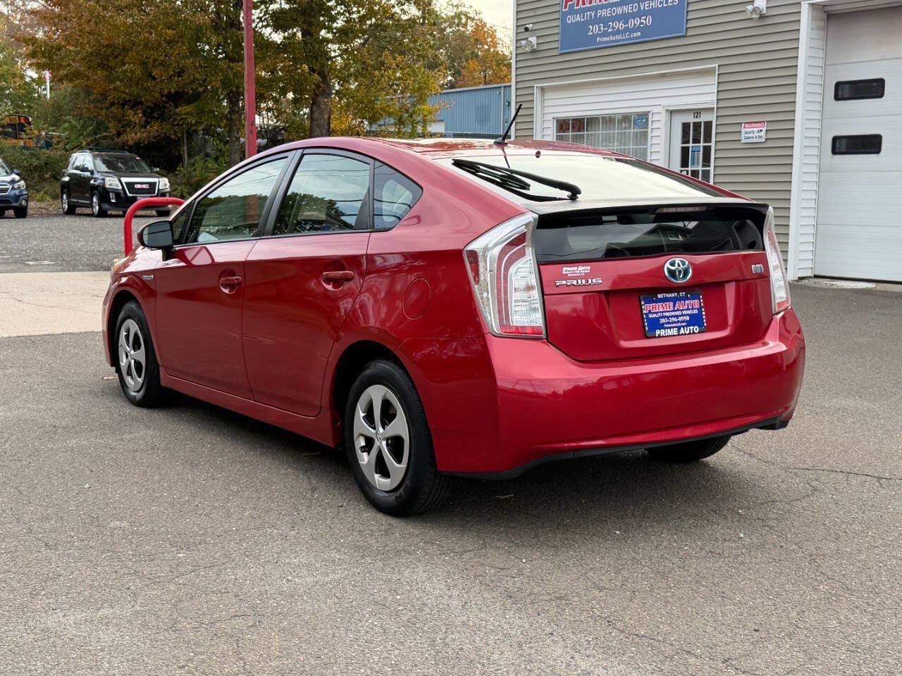 Used 2012 Toyota Prius Two FWD image 4