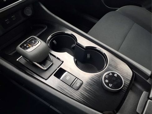 Certified 2024 Nissan Rogue S AWD/4WD image 20