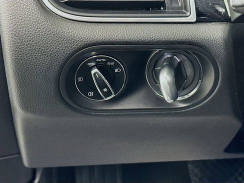 Used 2018 Porsche Macan image 10