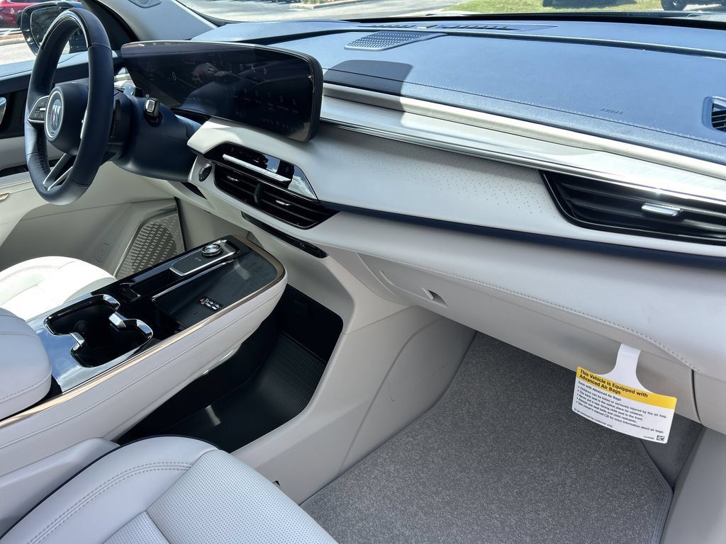 Certified 2026 Buick Enclave Avenir w/ Super Cruise Package FWD image 13