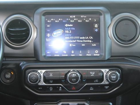 Used 2022 Jeep Gladiator Sport AWD/4WD image 20
