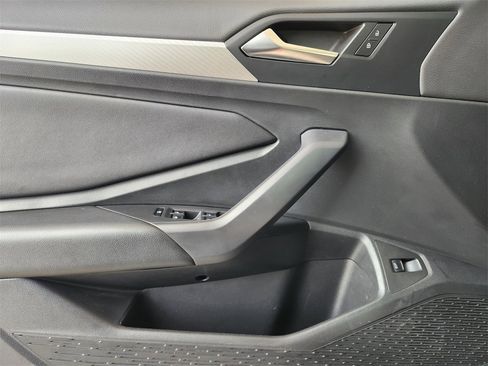 Used 2020 Volkswagen Jetta S image 22