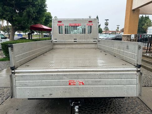 Used 2018 Ford Transit 250 138 image 12