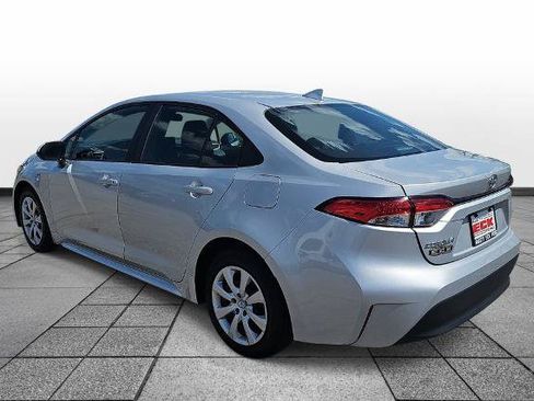 Used 2024 Toyota Corolla LE FWD image 7