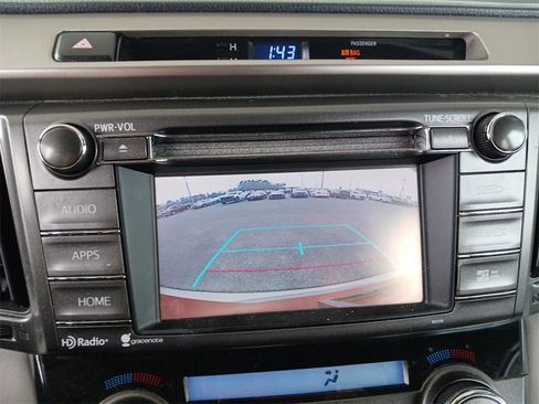 Used 2015 Toyota RAV4 XLE image 20