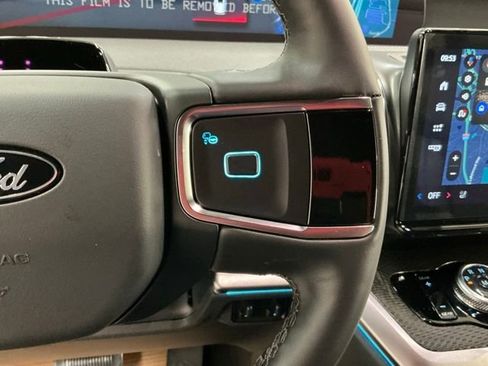 New 2026 Ford Expedition Max Platinum w/ Stealth Appearance Package image 28