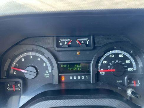 Used 2011 Ford E-250 and Econoline 250 w/ PWR Group image 19