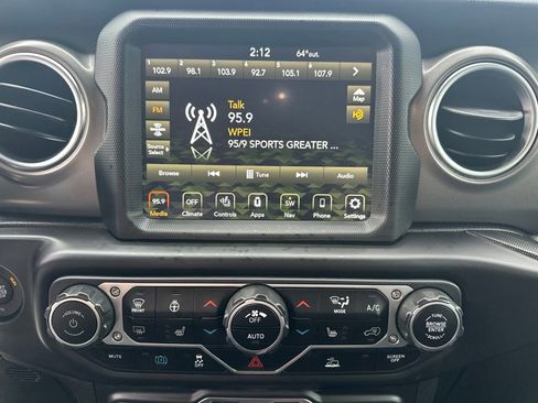 Used 2023 Jeep Wrangler Unlimited Rubicon 4xe w/ Cold Weather Group AWD/4WD image 23