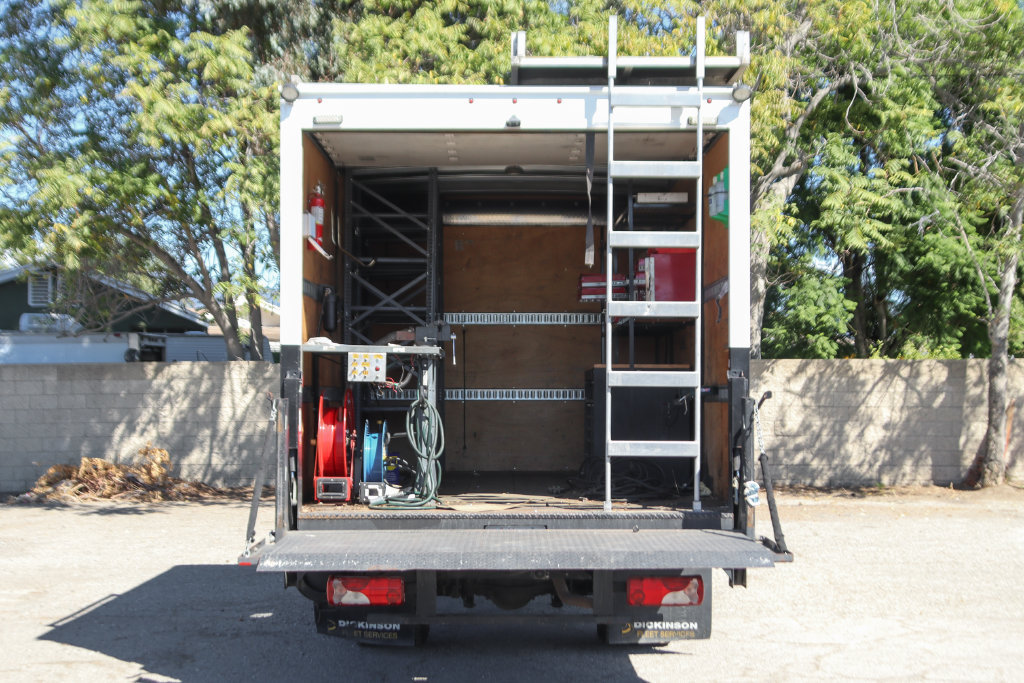 Used 2019 Freightliner Sprinter 3500 RWD image 7