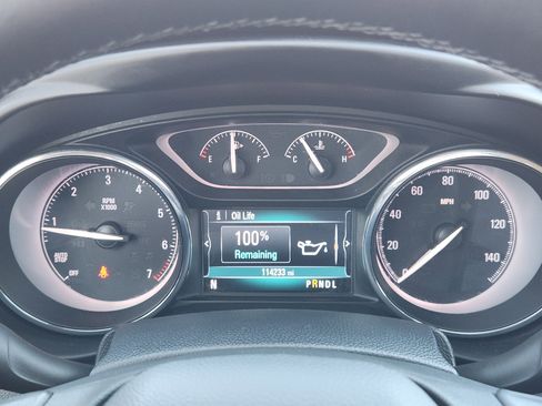 Used 2020 Buick Envision Essence image 18