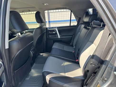 Used 2014 Toyota 4Runner SR5 Premium image 14