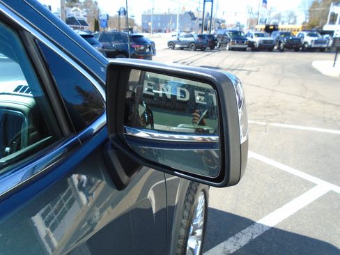 Used 2019 GMC Sierra 1500 Denali w/ Technology Package image 26