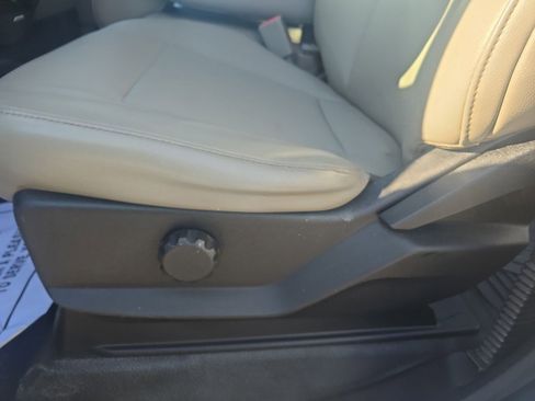 Used 2017 Ford F250 XL w/ Power Equipment Group image 15