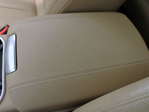 Used 2012 Porsche Cayenne image 67