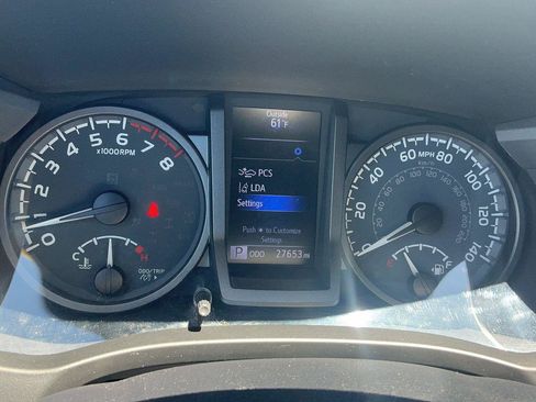 Certified 2020 Toyota Tacoma TRD Off-Road w/ Technology Package AWD/4WD image 20