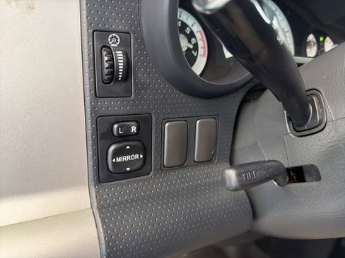 Used 2007 Toyota FJ Cruiser 4WD image 19