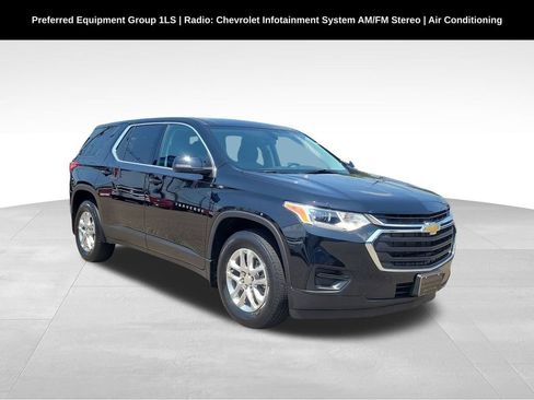 Used 2021 Chevrolet Traverse LS w/ LPO, Floor Liner Package image 1