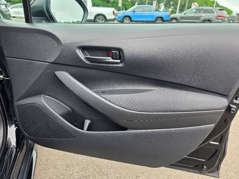 Used 2024 Toyota Corolla LE FWD image 10