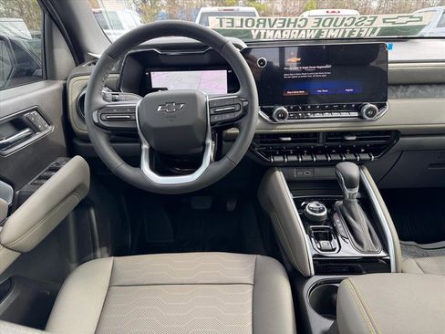 New 2026 Chevrolet Colorado ZR2 w/ Technology Package image 10