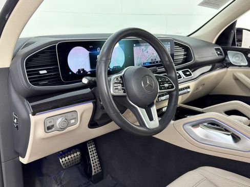 Used 2020 Mercedes-Benz GLS 580 4MATIC image 14