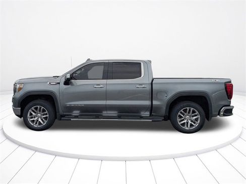 Used 2022 GMC Sierra 1500 SLT w/ SLT Premium Package image 12