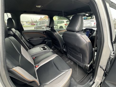 Used 2025 Subaru Forester Sport w/ Popular Package #2 image 18
