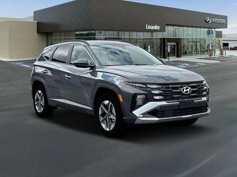 Used 2025 Hyundai Tucson SEL image 11