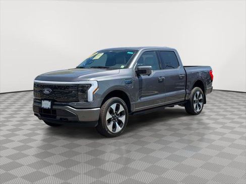 Used 2025 Ford F150 Lightning Platinum AWD/4WD image 3