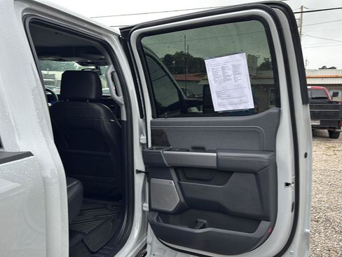 Used 2026 Ford F250 Lariat AWD/4WD image 17