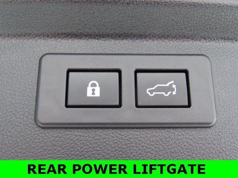 Used 2024 Subaru Forester Limited image 32