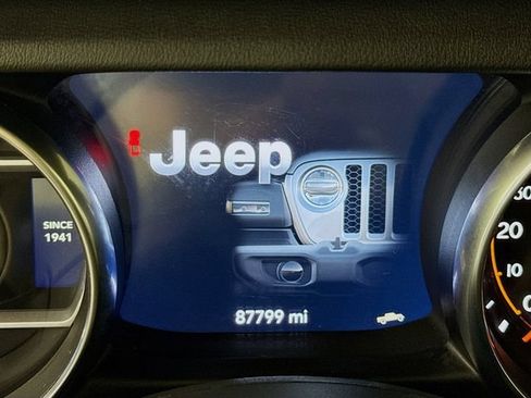 Used 2021 Jeep Gladiator Overland w/ Popular Equipment Package AWD/4WD image 16