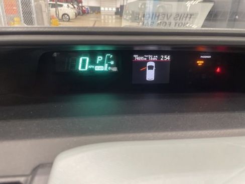 Used 2012 Toyota Prius C Two image 19