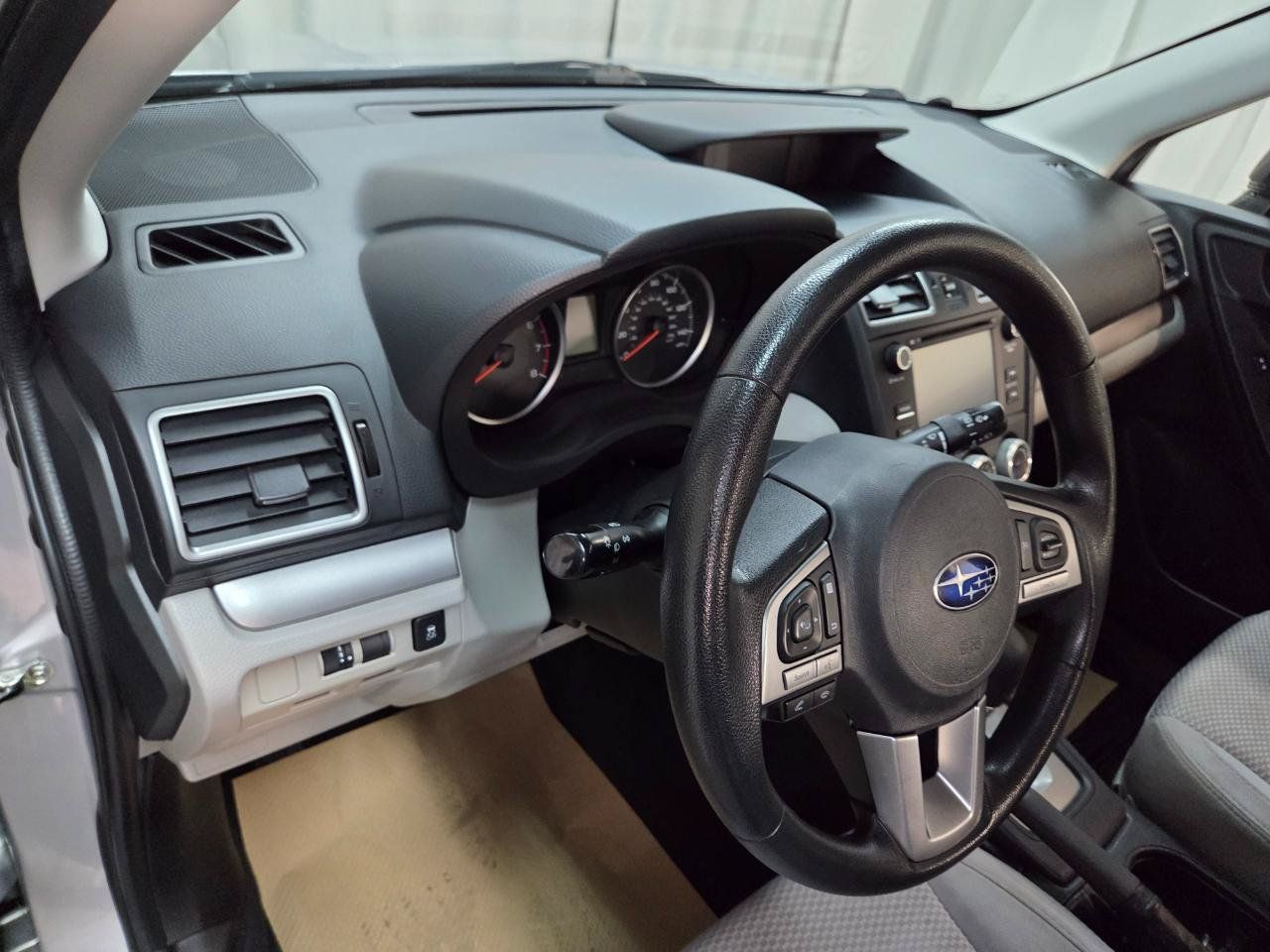 Used 2018 Subaru Forester 2.5i w/ Alloy Wheel Package AWD/4WD image 19