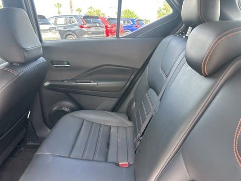 Used 2019 Nissan Kicks SR w/ SR Premium Package image 29