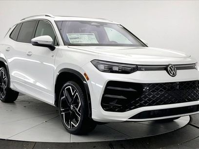 New 2026 Volkswagen Tiguan SEL R-Line
