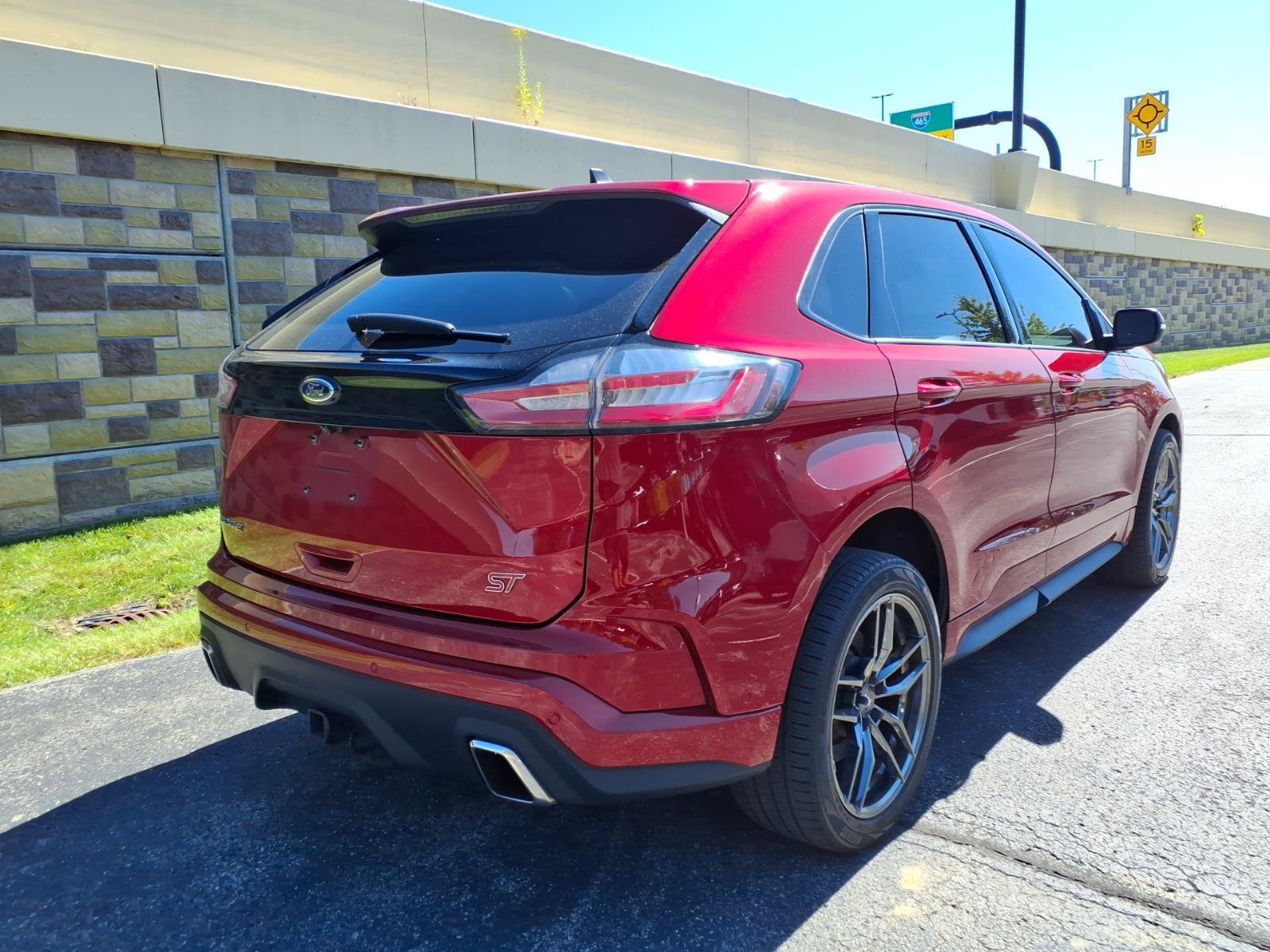 Used 2020 Ford Edge ST w/ Equipment Group 401A AWD/4WD image 10