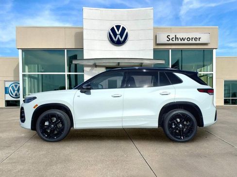 New 2026 Volkswagen Tiguan SE R-Line image 1