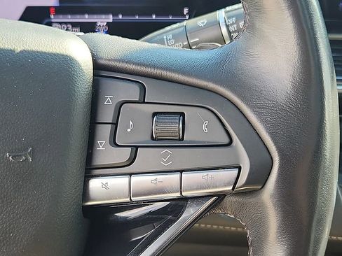 Certified 2023 Cadillac Escalade Sport AWD/4WD image 23