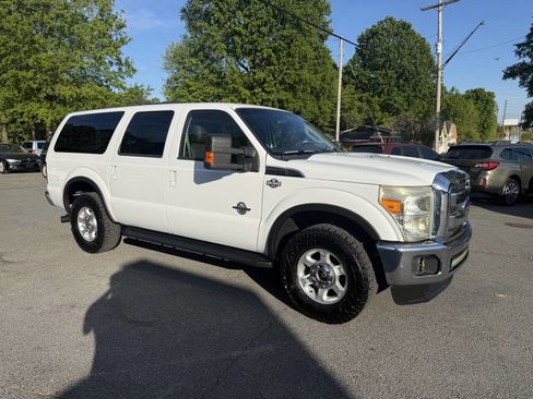 Used 2003 Ford Excursion Eddie Bauer image 4