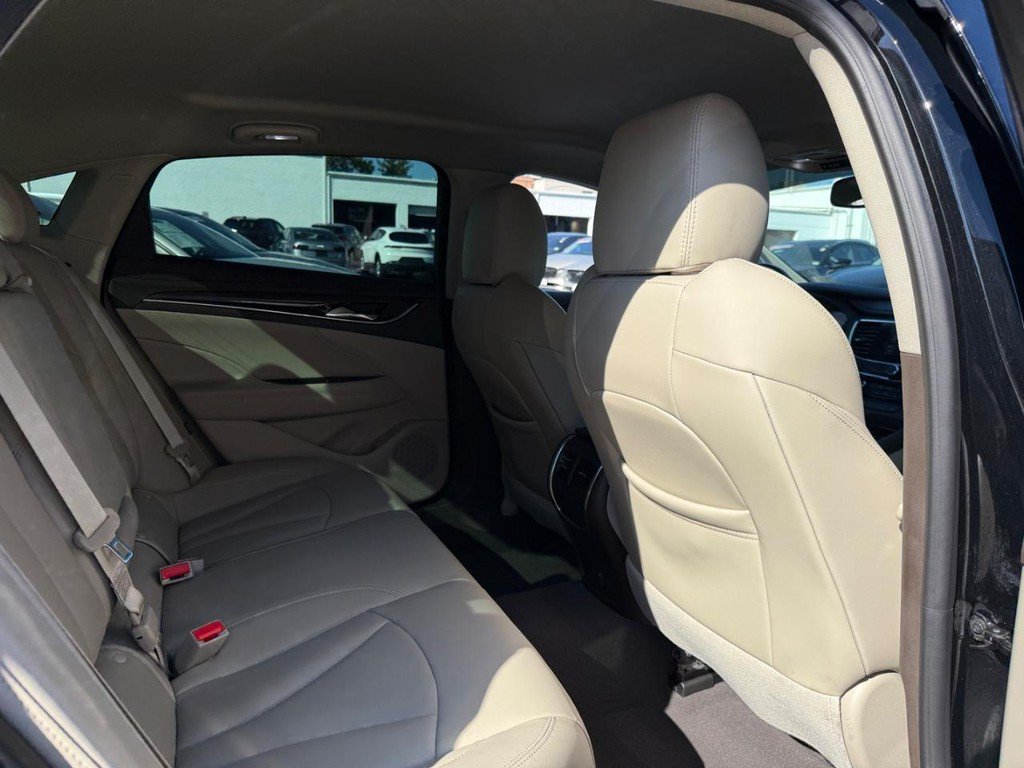 Used 2017 Buick LaCrosse Preferred FWD image 10