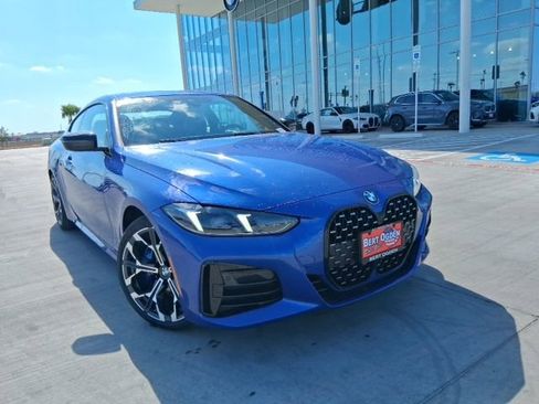 New 2026 BMW 430i Coupe w/ M Sport Package RWD image 1